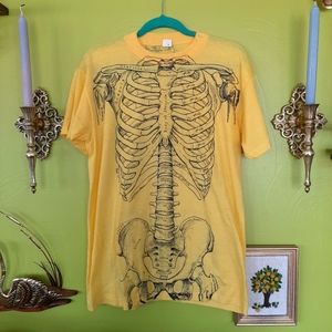 Incredible Vintage Skeletal Anatomy Tee